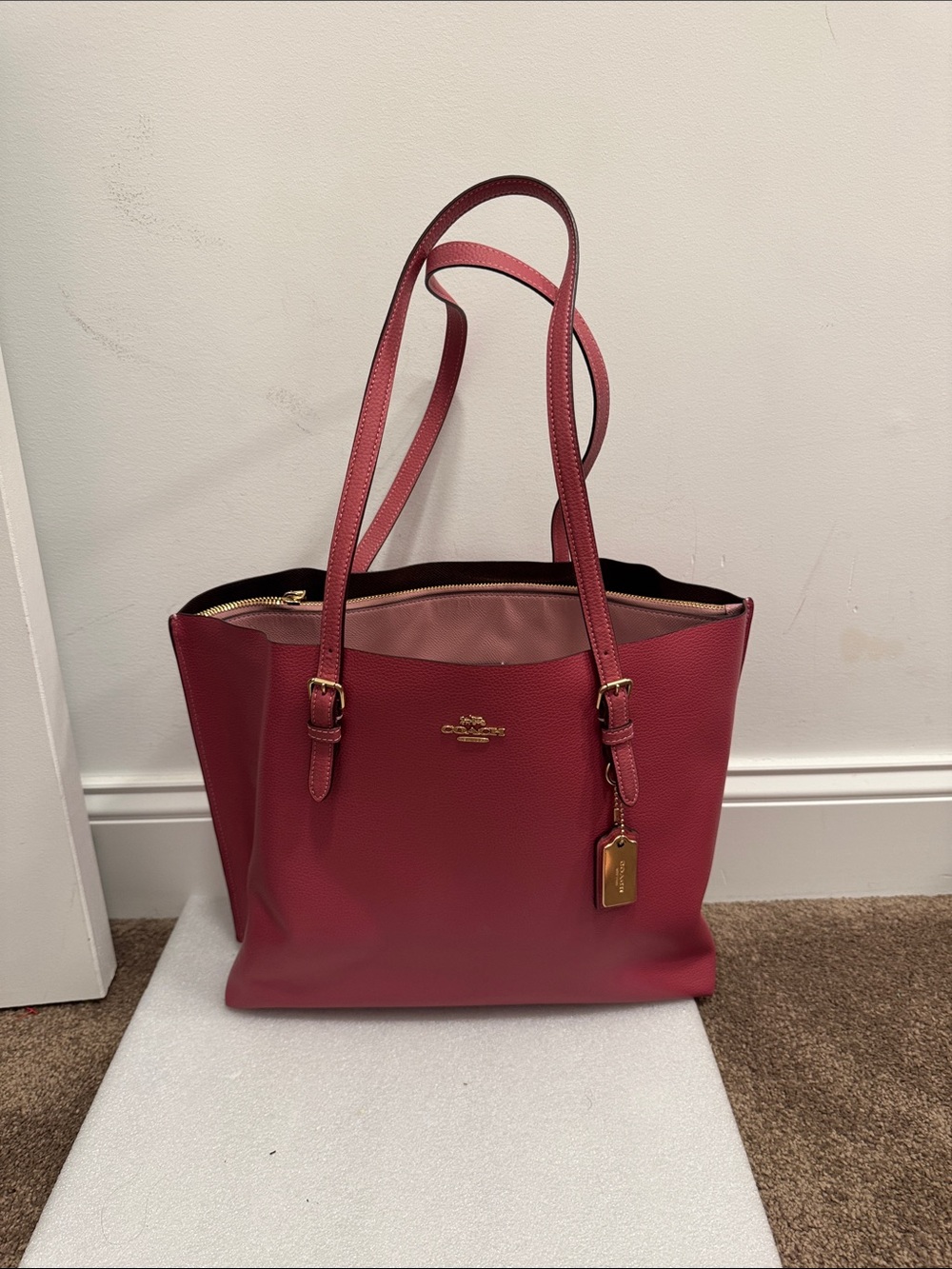 Coach mollie pink tote bag purse 2 hangtags